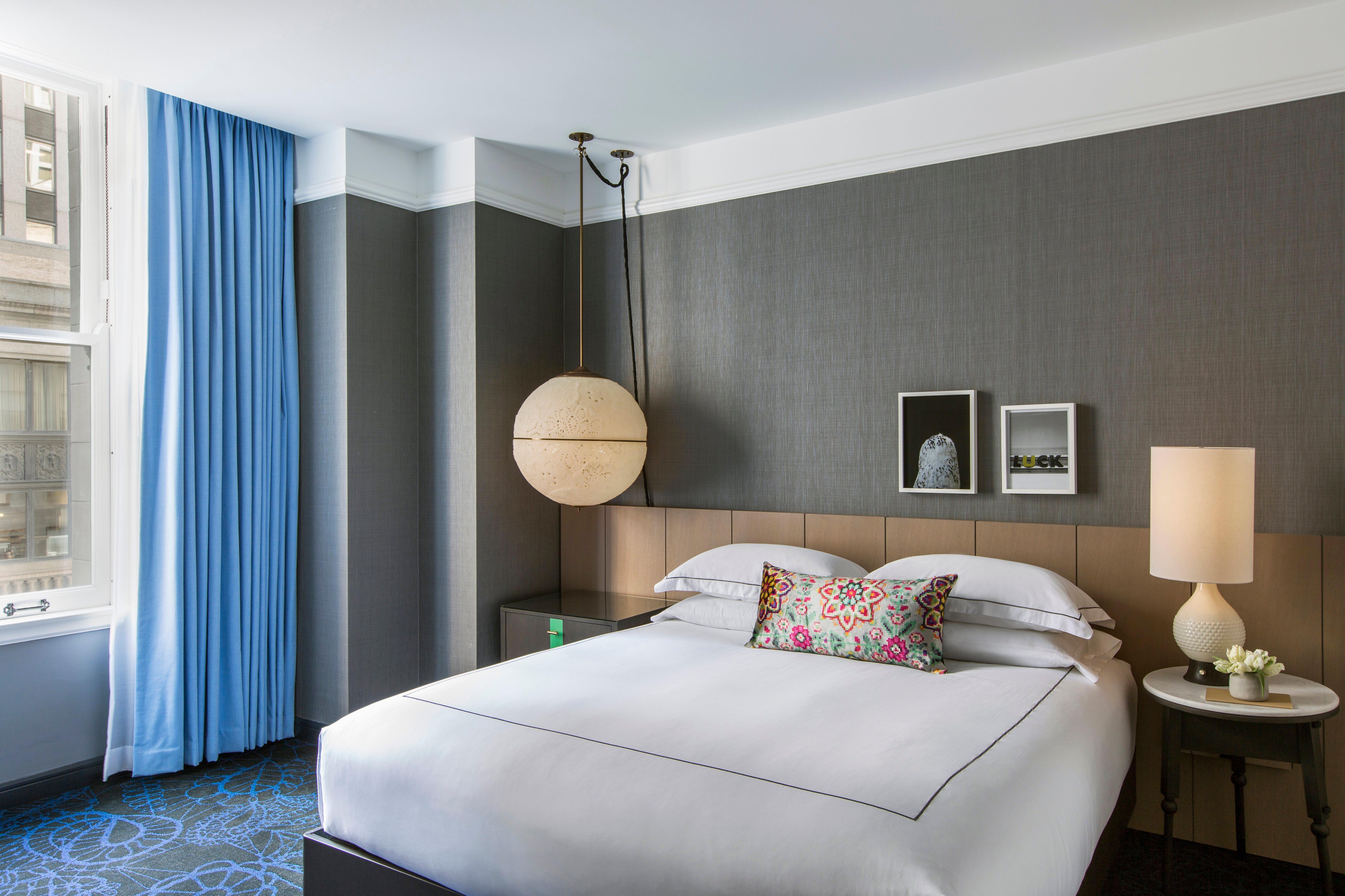 Chambre Lit King-Size Premium avec Baignoire