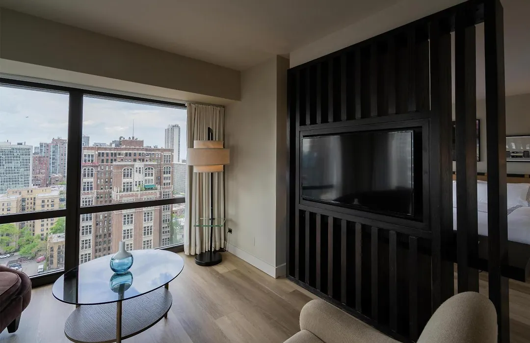 Thompson Chicago, By Hyatt-1