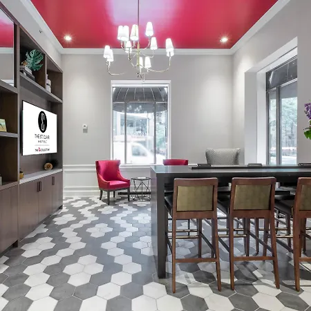 Hotel Saint Clair - Magnificent Mile-2
